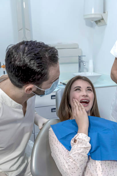 Best Emergency Broken Tooth Repair in Romulus, MI